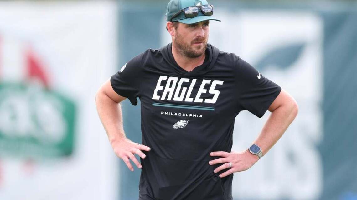 New OC Sean Mannion: Eagles will 'lean into' tush push