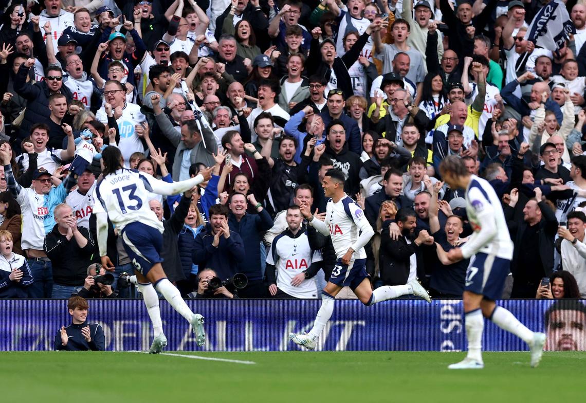  Pedro Porro of Tottenham Hotspur celebrates scoring his team's first goal during the Premier League match between Tottenham Hotspur and Brighton & Hove Albion at Tottenham Hotspur Stadium on April 18, 2026 in London, England. (Photo by Alex Pantling/Getty Images) Photo by Alex Pantling/Getty Images