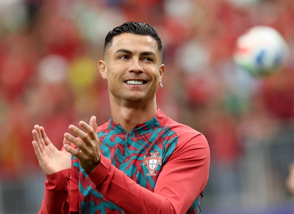  June 17, 2026; Houston, Texas, U.S.; Portugal's Cristiano Ronaldo during warm-up before the match. Mandatory Credit: Troy Taormina-Imagn Images 