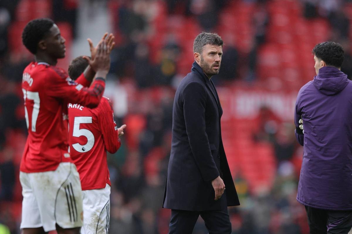  Michael Carrick after the Premier League match between Manchester United and Tottenham Hotspur at Old Trafford. Photo by James Gill - Danehouse/Getty Images