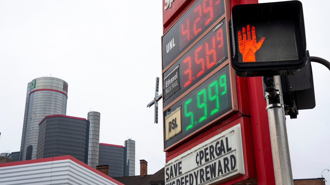 Republicans criticize Donald Trump's Russia deal to cut fuel prices