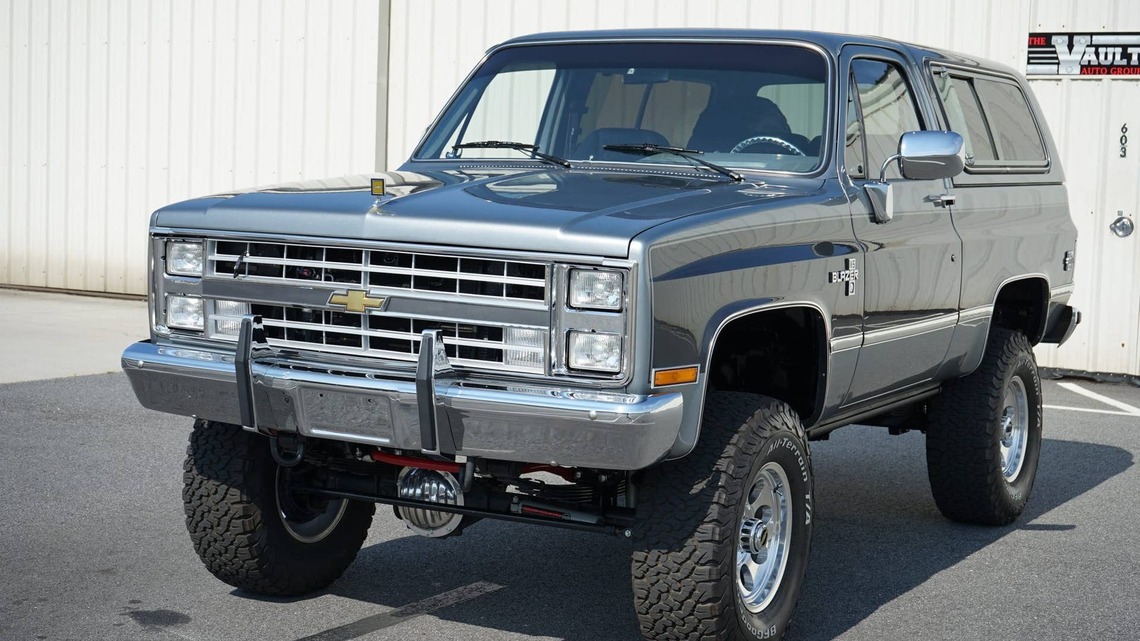 1987 Chevrolet K5 Blazer Silverado For Sale With 1,400 Miles on the Build 