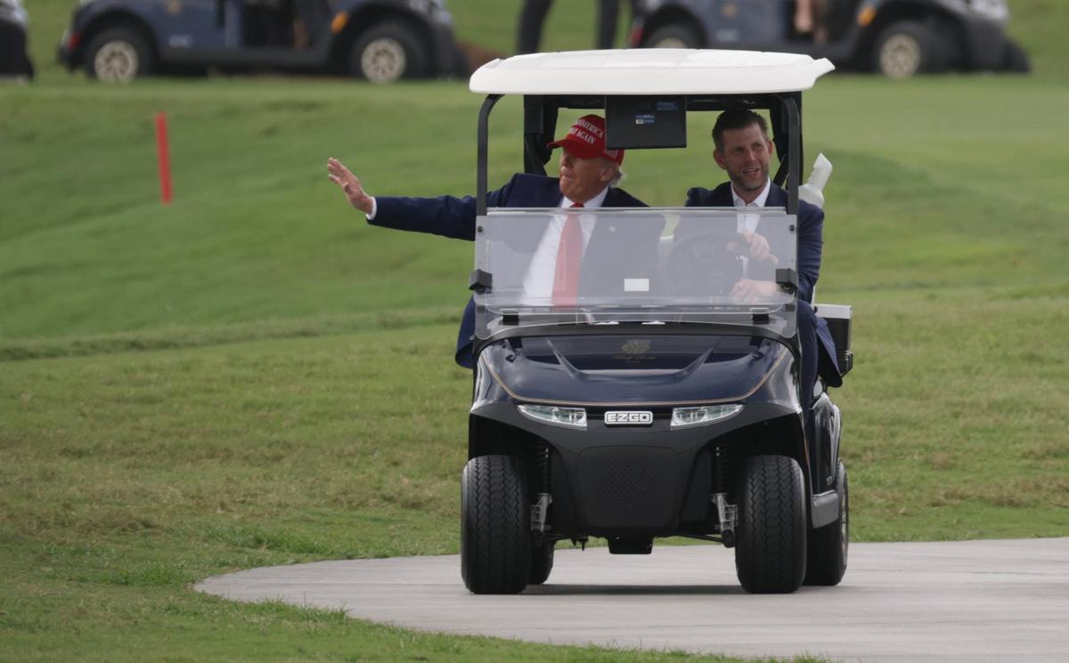  President Trump at his course in Florida. (Photo by Joe Raedle/Getty Images) 