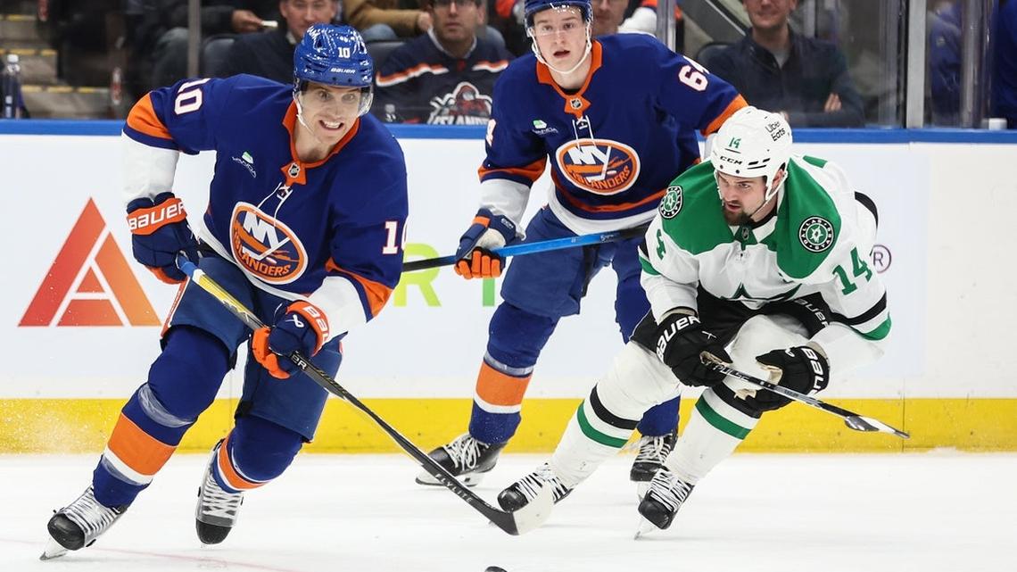 Playoff-hungry Islanders pick up crucial win over sliding Stars 