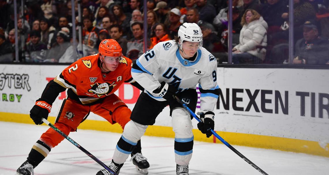  Jackson LaCombe and Logan Cooley (Gary A. Vasquez-Imagn Images) 