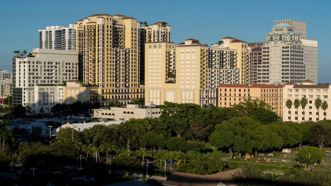 Can board stop you from streaming condo meetings on your own phone? 