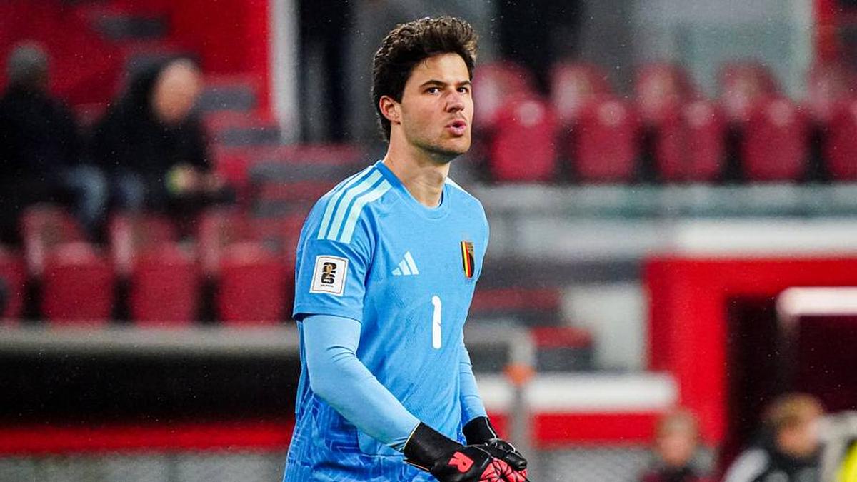  Senne Lammens will not be Belgium's starting goalkeeper. | Gabriel Calvino Alonso/BSR Agency/Getty Images 