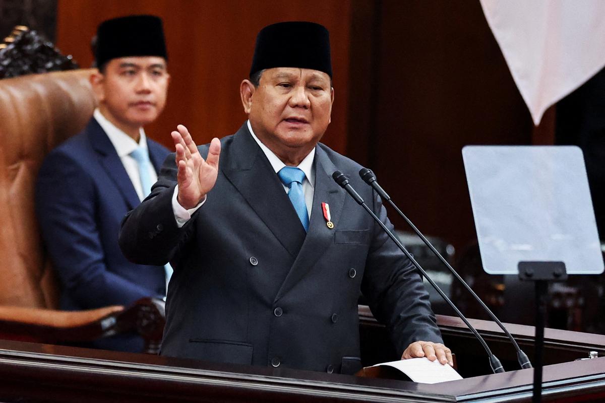Indonesian President Prabowo Subianto delivers his speech on economic policies and the 2027 fiscal plan to parliament members at the parliament building in Jakarta, Indonesia, May 20, 2026. REUTERS/Willy Kurniawan