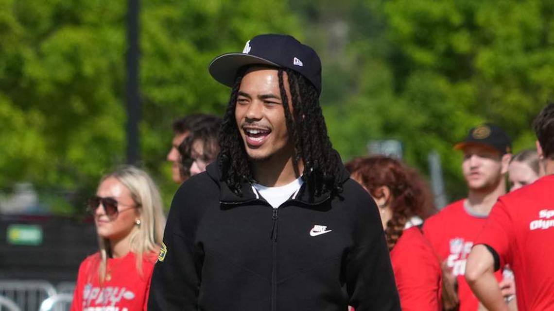  Apr 22, 2026; Pittsburgh, PA, USA; Southern California Trojans receiver Makai Lemon during the NFL Draft prospects clinic at Hazelwood Green Park. Mandatory Credit: Kirby Lee-Imagn Images | Kirby Lee-Imagn Images 