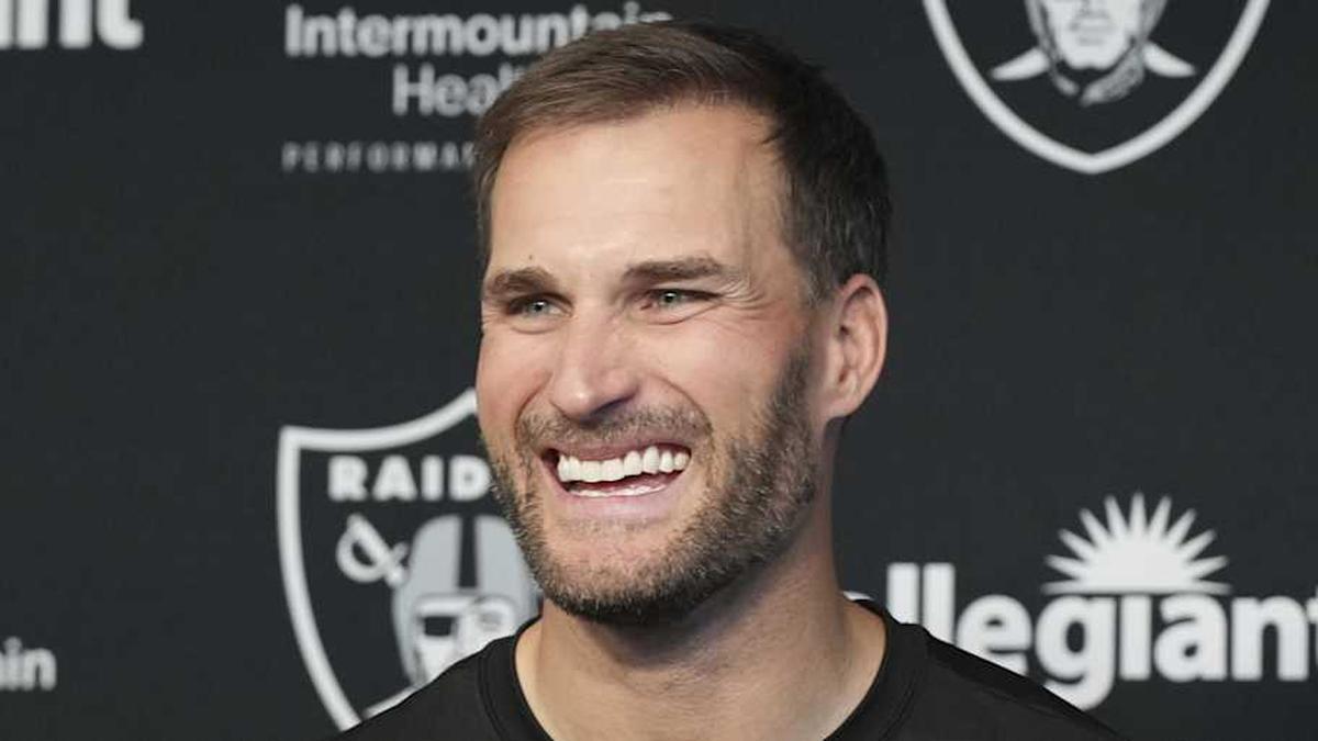  Apr 8, 2026; Las Vegas, NV, USA; Las Vegas Raiders quarterback Kirk Cousins speaks at a press conference at Intermountain Health Performance Center. Mandatory Credit: Candice Ward-Imagn Images | Candice Ward-Imagn Images 