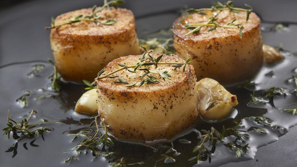 Fondant AKA Melting Potatoes in a Garlic, Thyme Butter with Broccolini and a Filet Mignon Steak