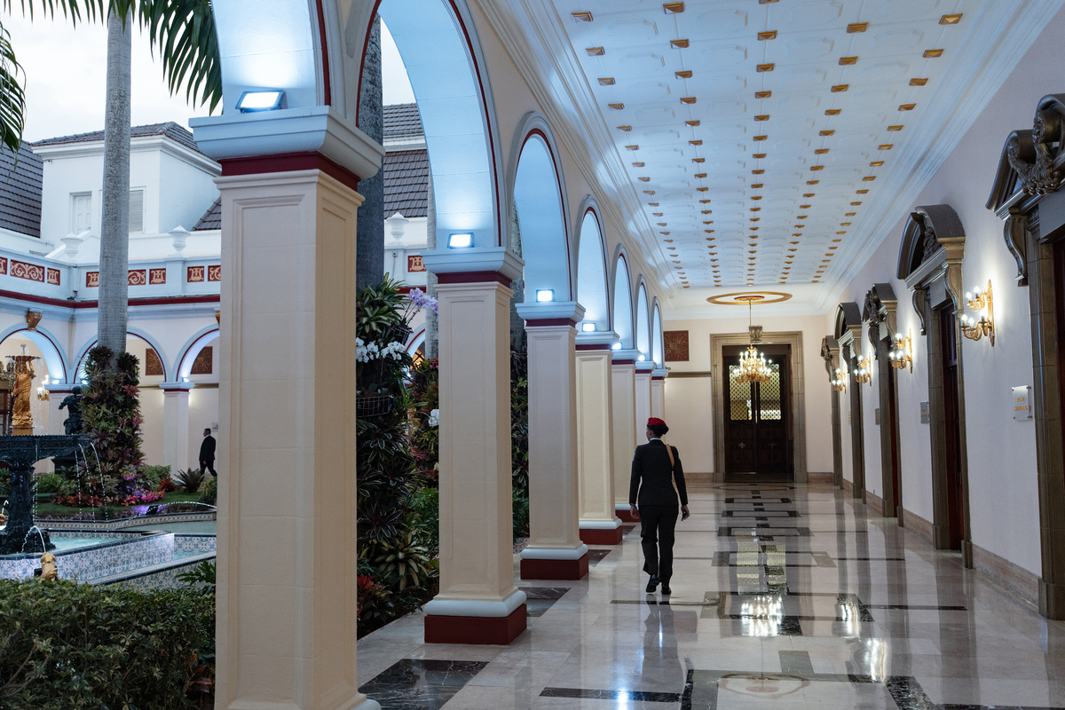 FILE -- The Miraflores palace, in Caracas, Venezuela on April 30, 2026, where U.S. and Venezuelan officials signed an energy deal in April. The U.S. Treasury receives the revenue from most of Venezuela's exports, then disburses it gradually to Venezuela through the country's private banks, a relationship akin to parents handing out allowances to children. (Todd Heisler/The New York Times)