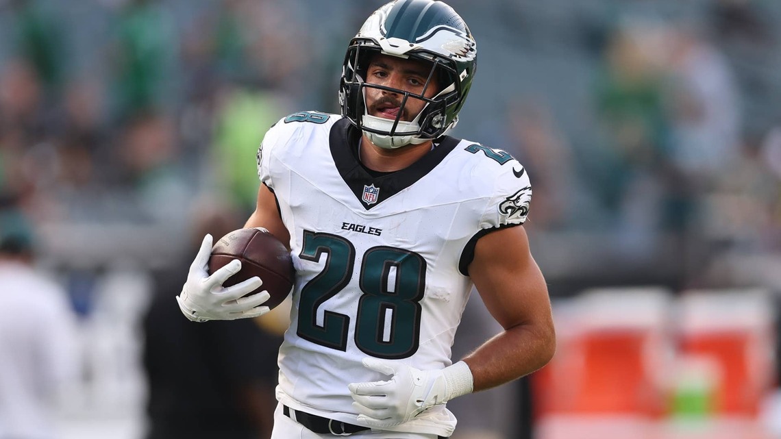 Eagles Skill Position Player Named Fantasy Sleeper for NFL Week 5 