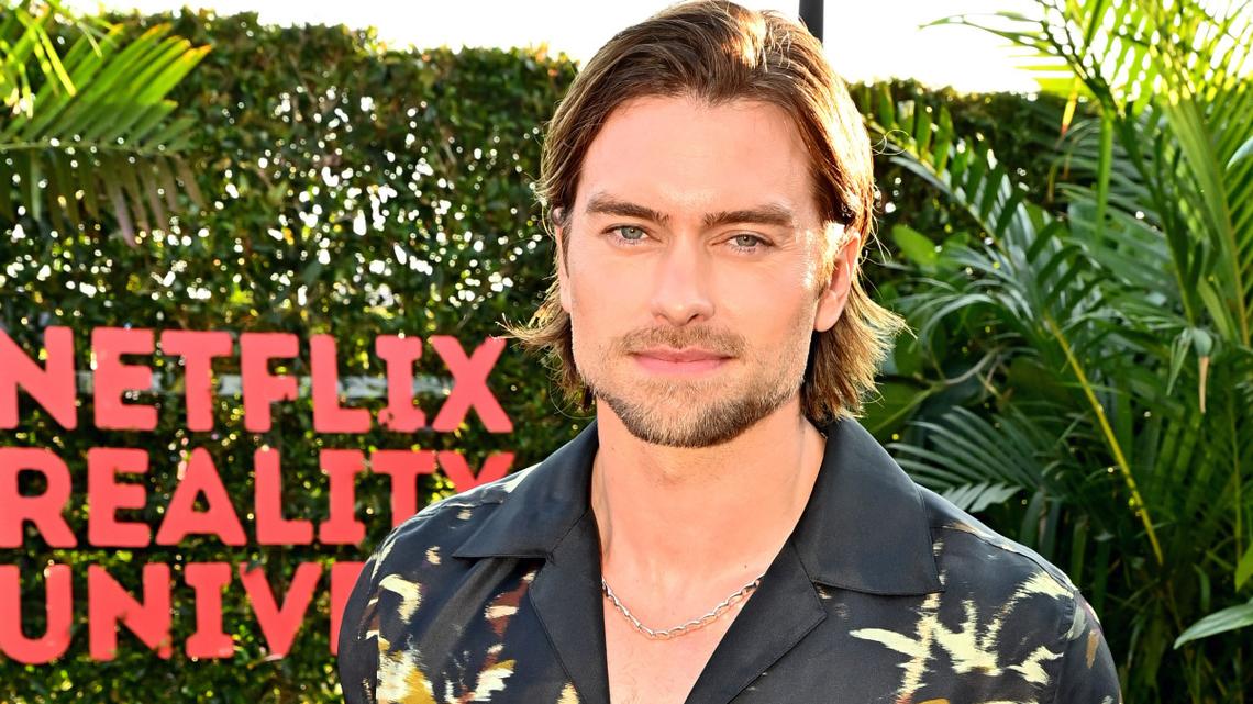 This Netflix Star Would Crash 'The Bachelor' - Just Don't Ask Him to Hand Out Roses (Exclusive) 