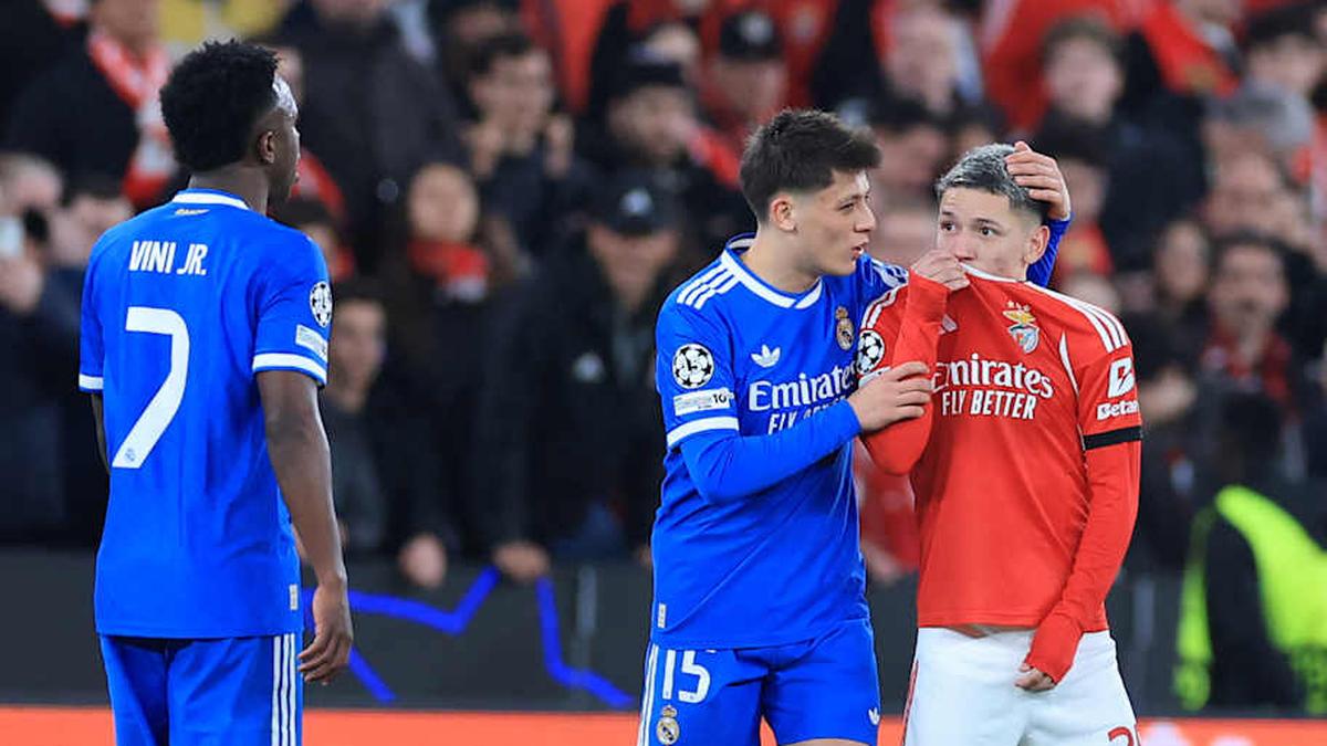  The moment the exchange between Vinicius Jr (left) and Gianluca Prestianni happened. | Patricia De Melo Moreira/AFP/Getty Images 