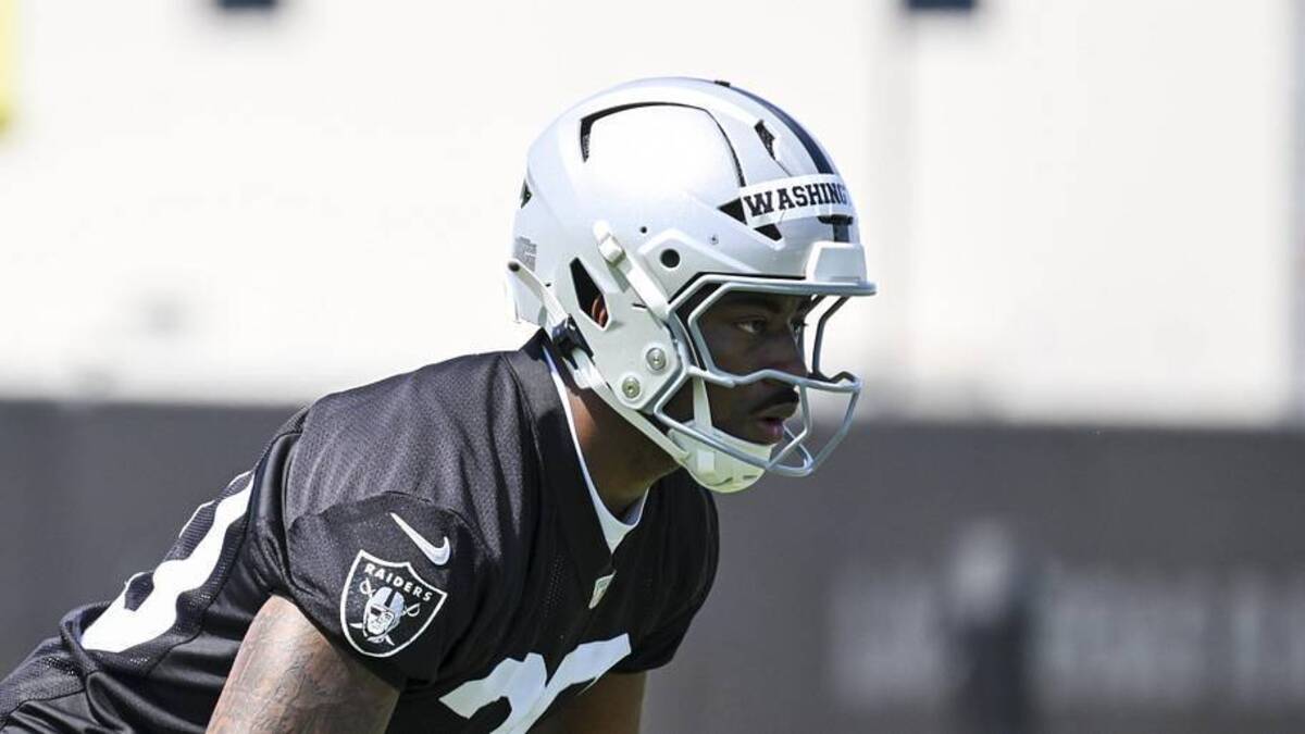  May 2, 2026; Henderson, NV, USA; Las Vegas Raiders running back Mike Washington Jr. (30) runs through a drill during a Rookie Minicamp at Intermountain Health Performance Center. Mandatory Credit: Candice Ward-Imagn Images | Candice Ward-Imagn Images 