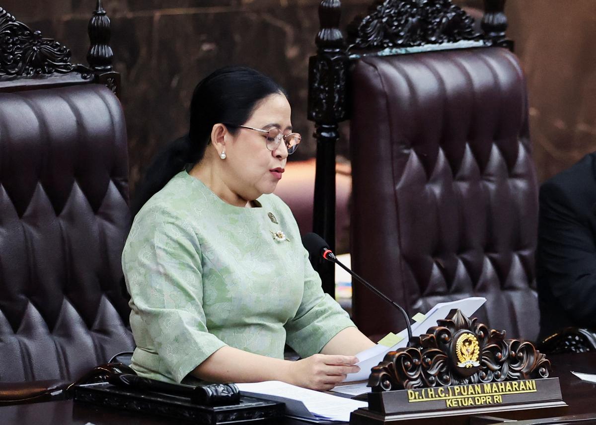 Puan Maharani, speaker of the People's Representative Council of Indonesia speaks in the parliament building on the day Indonesian President Prabowo Subianto is set to deliver his speech on economic policies and the 2027 fiscal plan in Jakarta, Indonesia, May 20, 2026. REUTERS/Willy Kurniawan