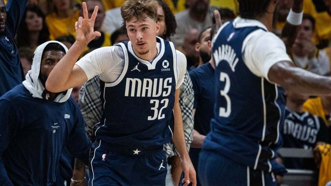 Cooper Flagg (shoulder) out vs. Spurs, to be reevaluated next week 