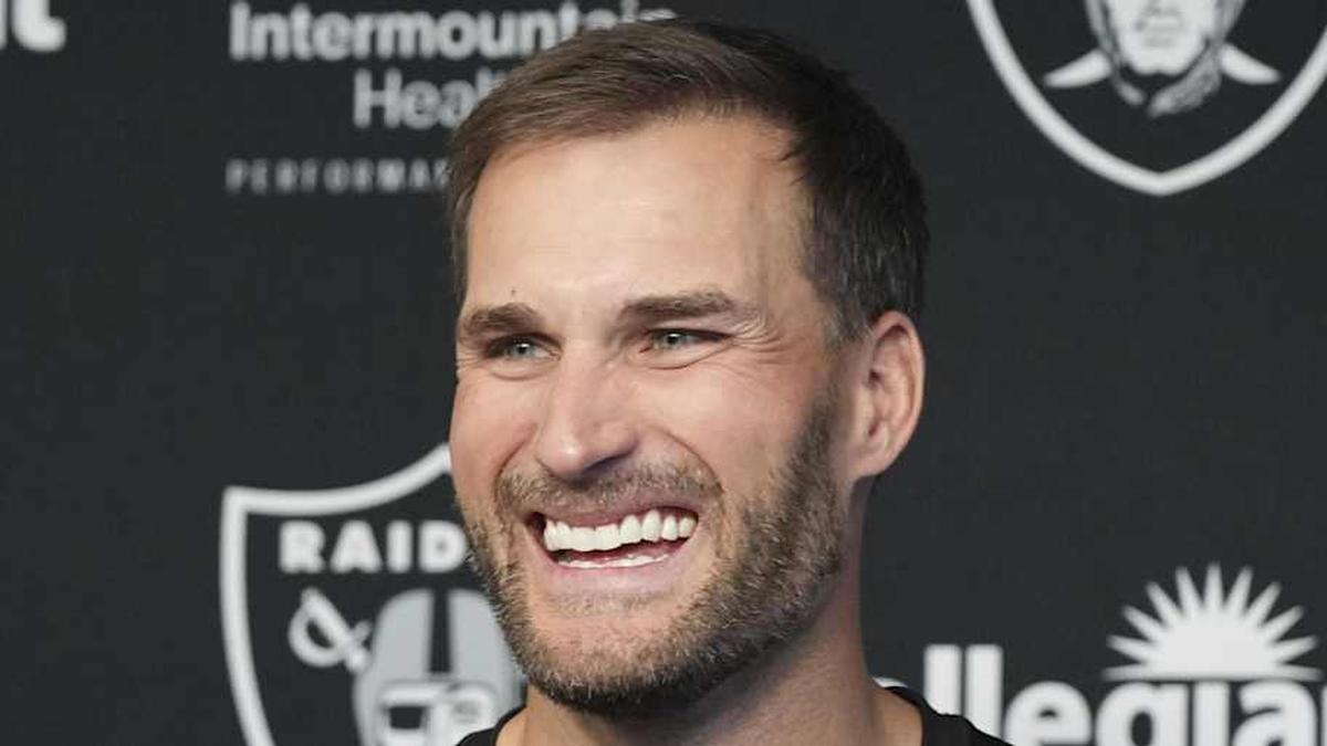  Apr 8, 2026; Las Vegas, NV, USA; Las Vegas Raiders quarterback Kirk Cousins speaks at a press conference at Intermountain Health Performance Center. Mandatory Credit: Candice Ward-Imagn Images | Candice Ward-Imagn Images 