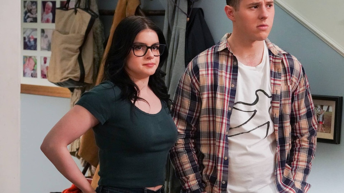Who Is Ariel Winter Dating? Her New Romance Has a ‘Modern Family' Connection 
