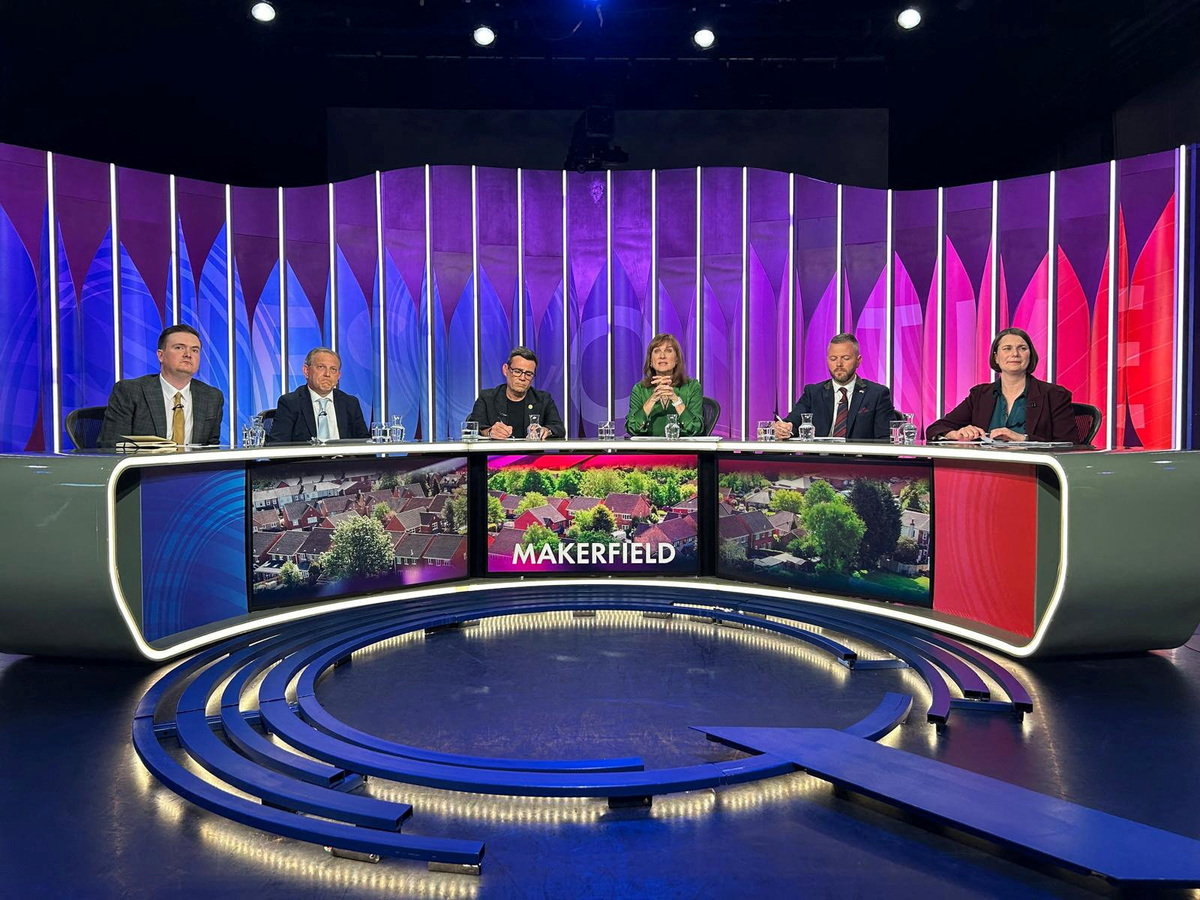Greater Manchester Mayor Andy Burnham, Michael Winstanley of the Conservative Party, Liberal Democrat Jake Austin, Sarah Wakefield of the Green Party and Robert Kenyon of Reform UK participate in BBC's Question Time, Britain, June 4, 2026.     BBC Question Time/Handout via REUTERS
