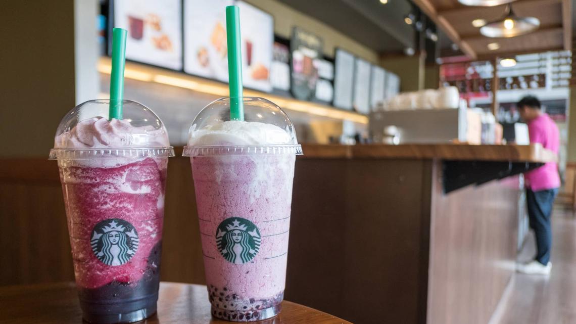 Starbucks CEO sends blunt message on discounts 