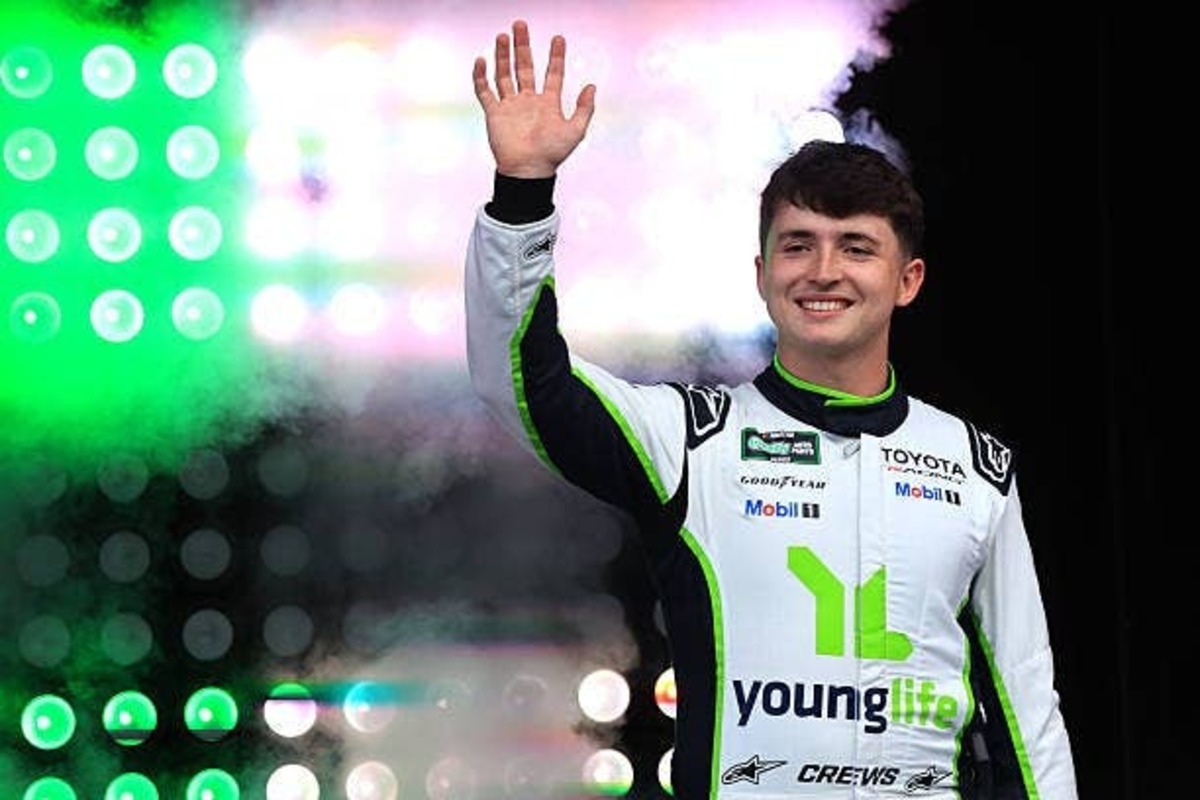  Brent Crews During NASCAR O'Reilly Auto Parts Series Driver Introductions. (Photo by Jeff Robinson/Icon Sportswire via Getty Images) (Photo by Jeff Robinson/Icon Sportswire via Getty Images)