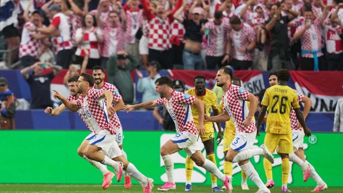 Nikola Vlasic's late header lifts Croatia past Ghana to seal 2nd in Group L 