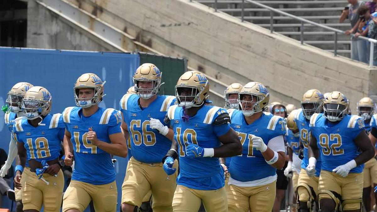  May 2, 2026; Pasadena, CA, USA; UCLA Bruins players enter the field during the spring game at Rose Bowl. Mandatory Credit: Kirby Lee-Imagn Images | Kirby Lee-Imagn Images 