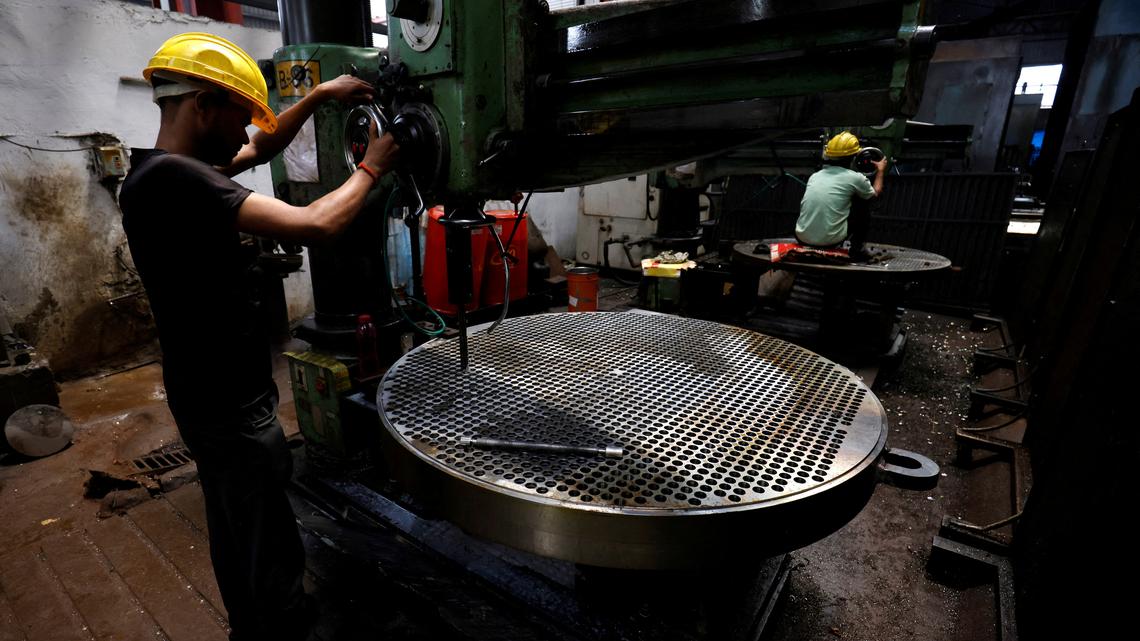 Mideast war dampens India private sector growth, services pick up, PMI shows 