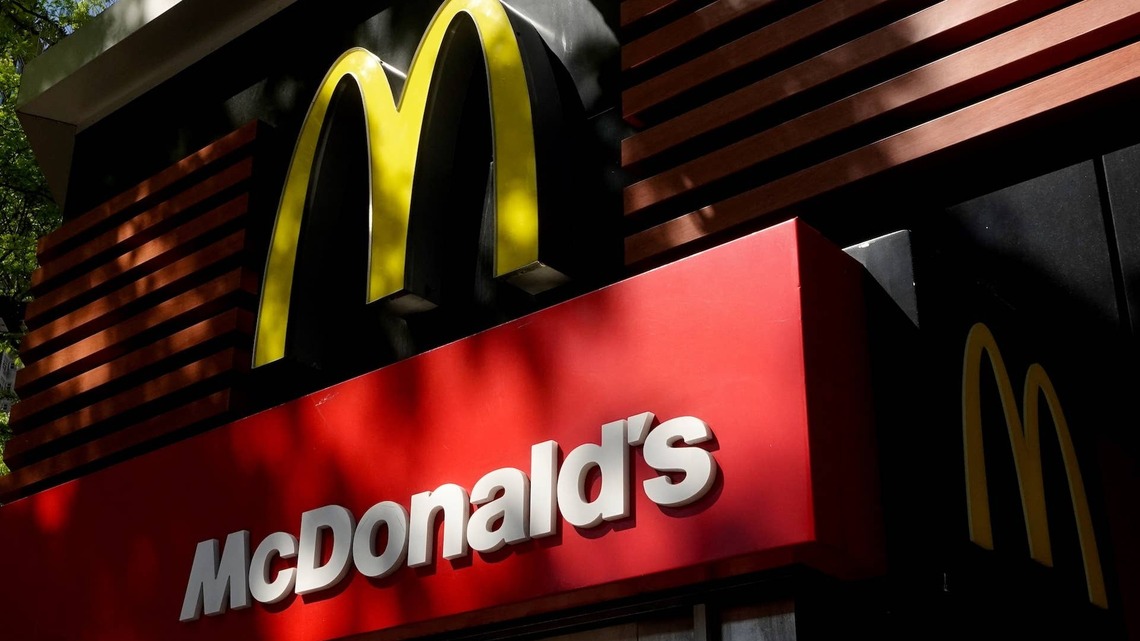 McDonald's Confirms Return of a '60s Classic for a Limited Time-and a 35-Foot Route 66 Tribute 