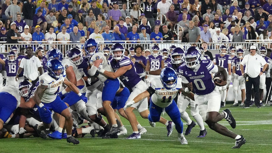 Northwestern's Offense Possesses the Cutting Edge Oregon Lacks