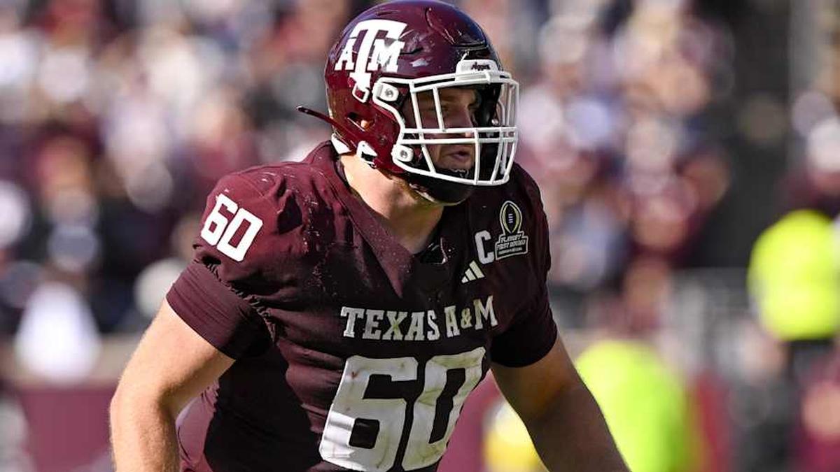  Dec 20, 2025; College Station, TX, USA; Texas A&M Aggies offensive lineman Trey Zuhn III (60) blocks the rush during the game between the Aggies and the Hurricanes at Kyle Field. Mandatory Credit: Jerome Miron-Imagn Images | Jerome Miron-Imagn Images 