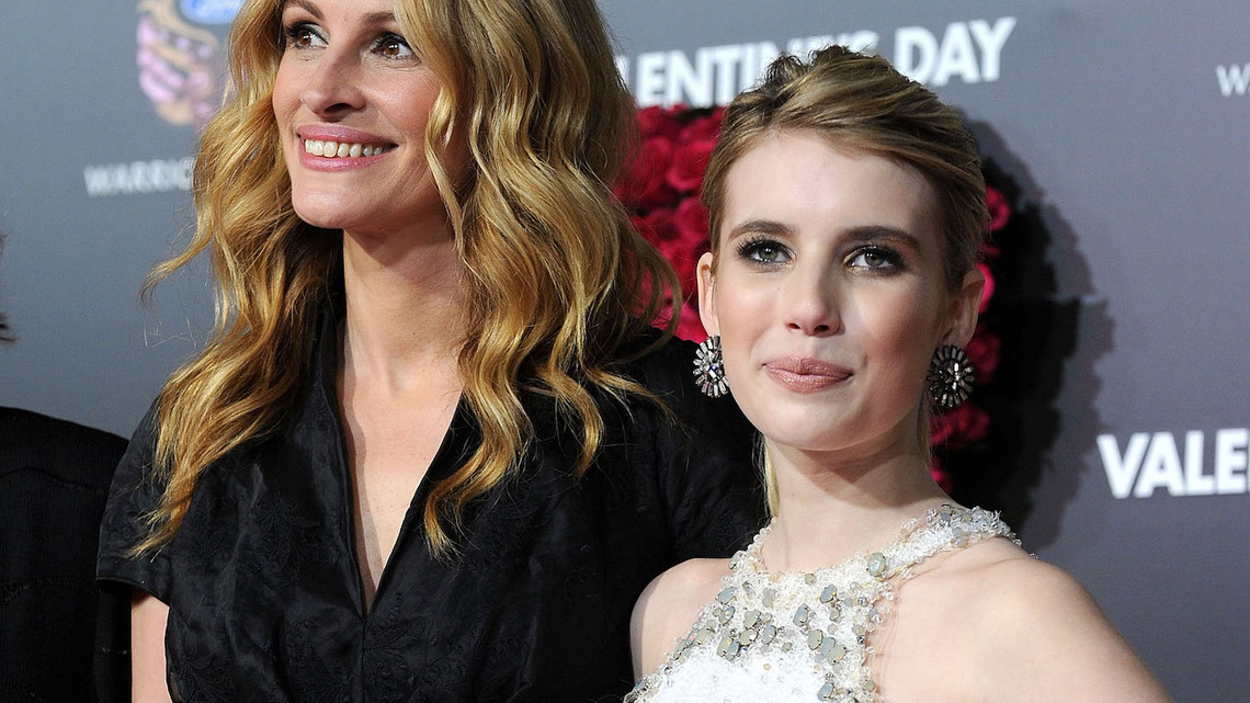 Inside Julia Roberts and Niece Emma Roberts' Relationship Through the Years 