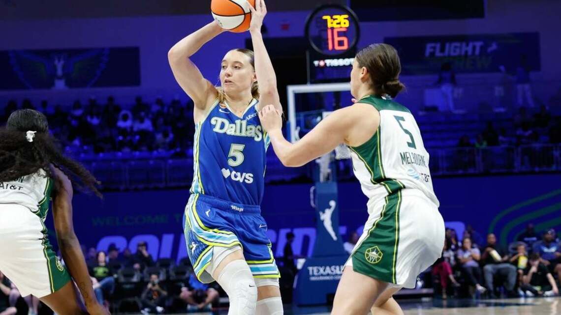 Paige Bueckers scores 32 points as Wings subdue Storm 