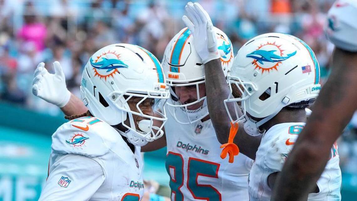 The Contract Status of Every Dolphins Offensive Player at the 2026 Bye