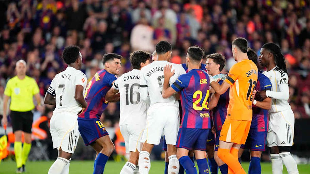  There were few flashpoints in the game. | IMAGO / NurPhoto 
