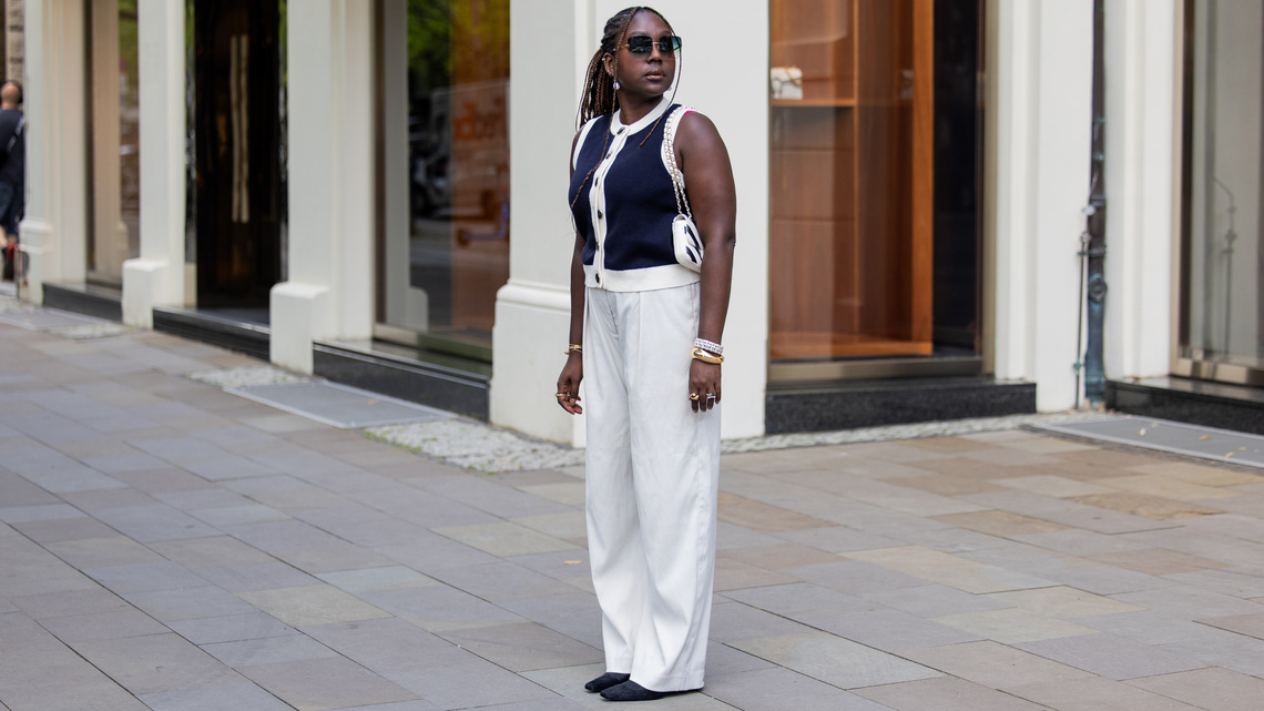 I'm 5'0 – These Lightweight Petite Pants Are Comfy on Hot Summer Days 