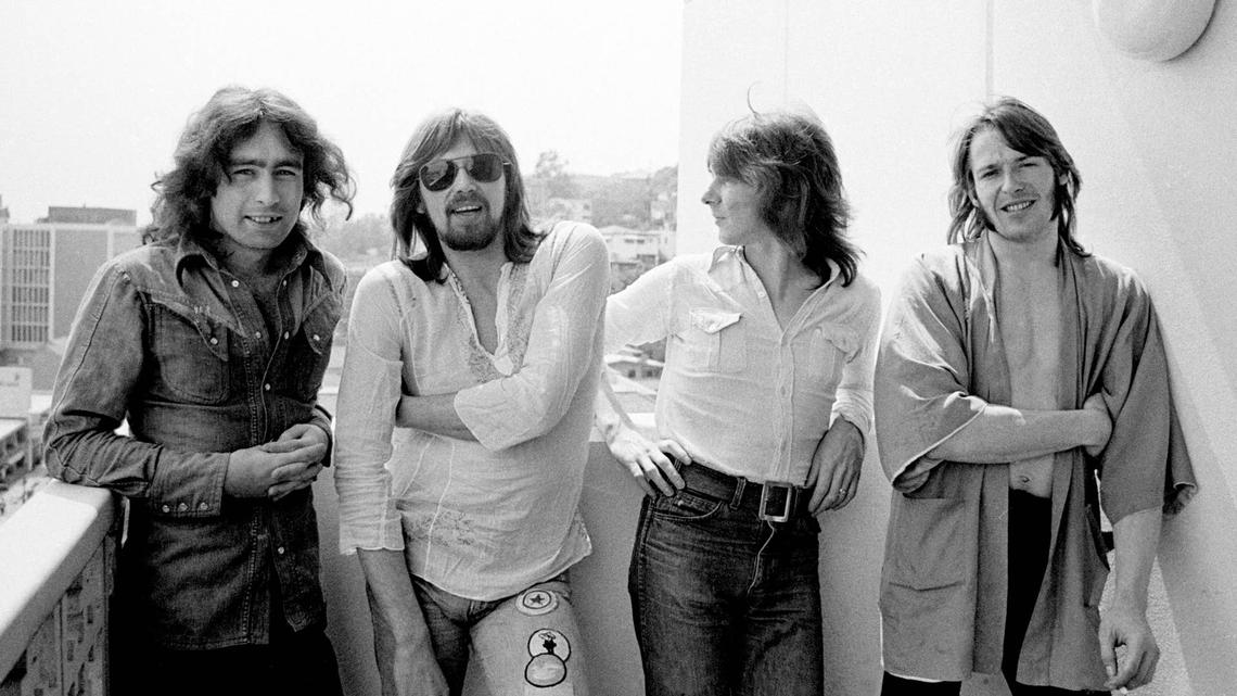 1974 Classic Rock Hit With Iconic Guitar Riff Became Band's Biggest Hit, Despite Never Reaching No. 1 