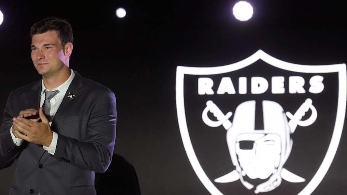  Apr 24, 2026; Henderson, NV, USA; Las Vegas Raiders quarterback Fernando Mendoza at the Festival of Football at the Intermountain Health Performance Center. Mandatory Credit: Kirby Lee-Imagn Images | Kirby Lee-Imagn Images 