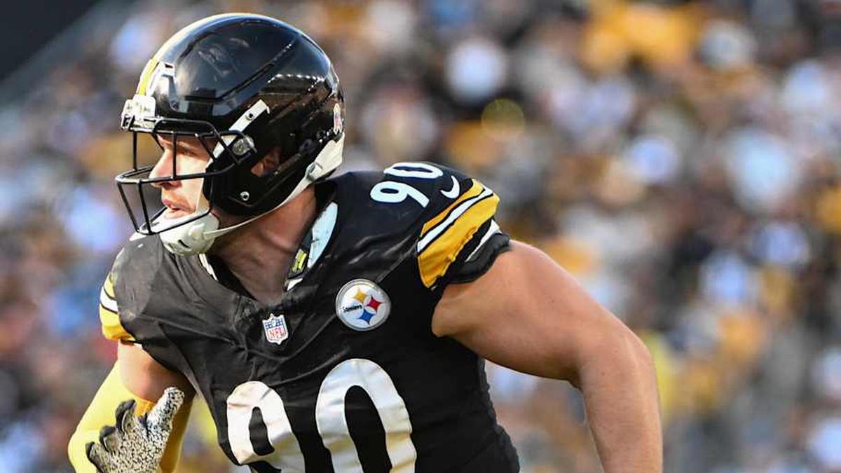  Nov 2, 2025; Pittsburgh, Pennsylvania, USA; Pittsburgh Steelers linebacker T.J. Watt (90) pass rushes against the Indianapolis Colts during the first half at Acrisure Stadium. Mandatory Credit: Barry Reeger-Imagn Images | Barry Reeger-Imagn Images 