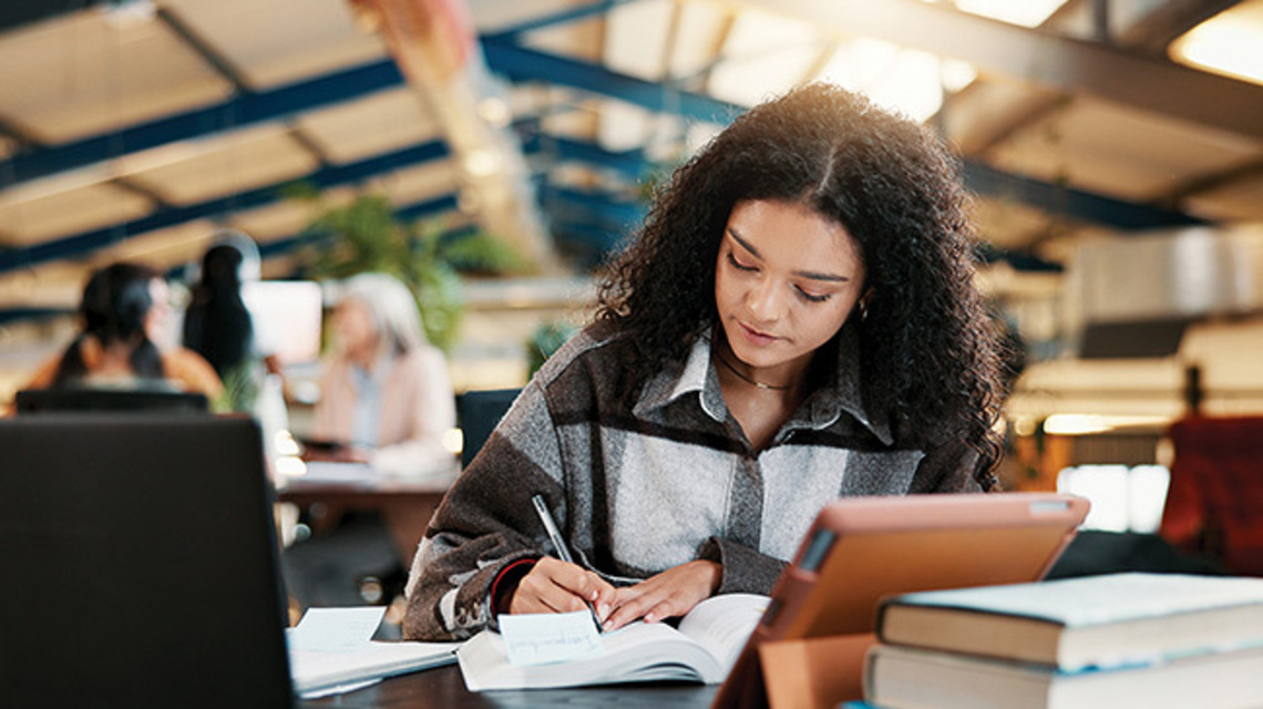 
        Building Brighter Futures: Helping Young People Succeed in a Changing Economy
       
