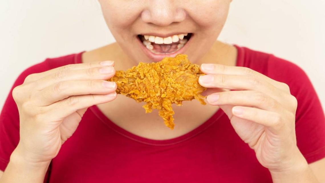 Fried chicken franchisee Sailormen shuts stores in bankruptcy filing 