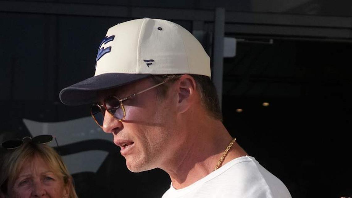  Mar 21, 2026; Los Angeles, CA, USA; Founders FFC quarterback Tom Brady (12) talks with fans during the Fanatics Flag Football Classic at BMO stadium. Mandatory Credit: Kirby Lee-Imagn Images | Kirby Lee-Imagn Images 