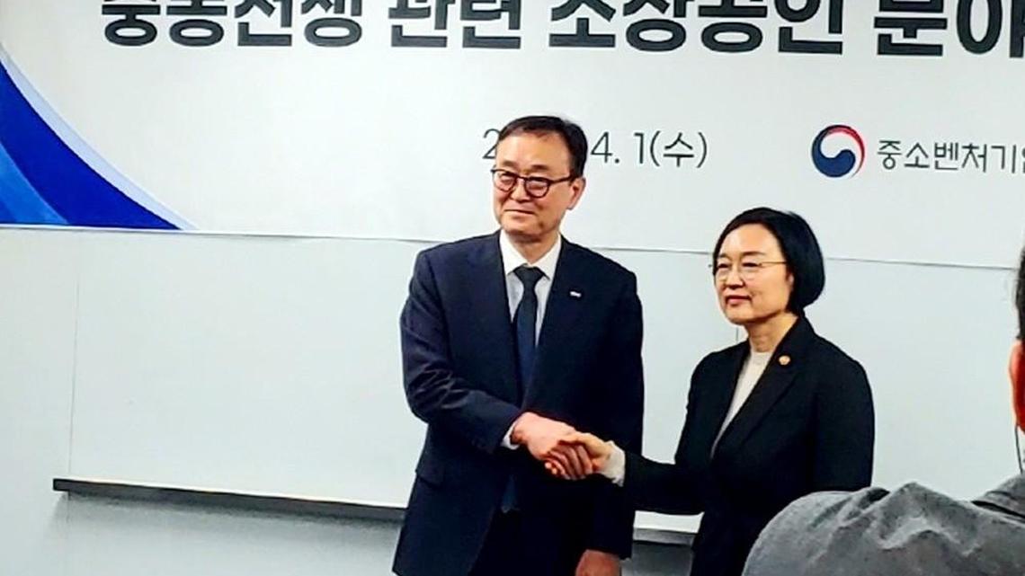 Packaging costs surge as shortages hit small businesses 