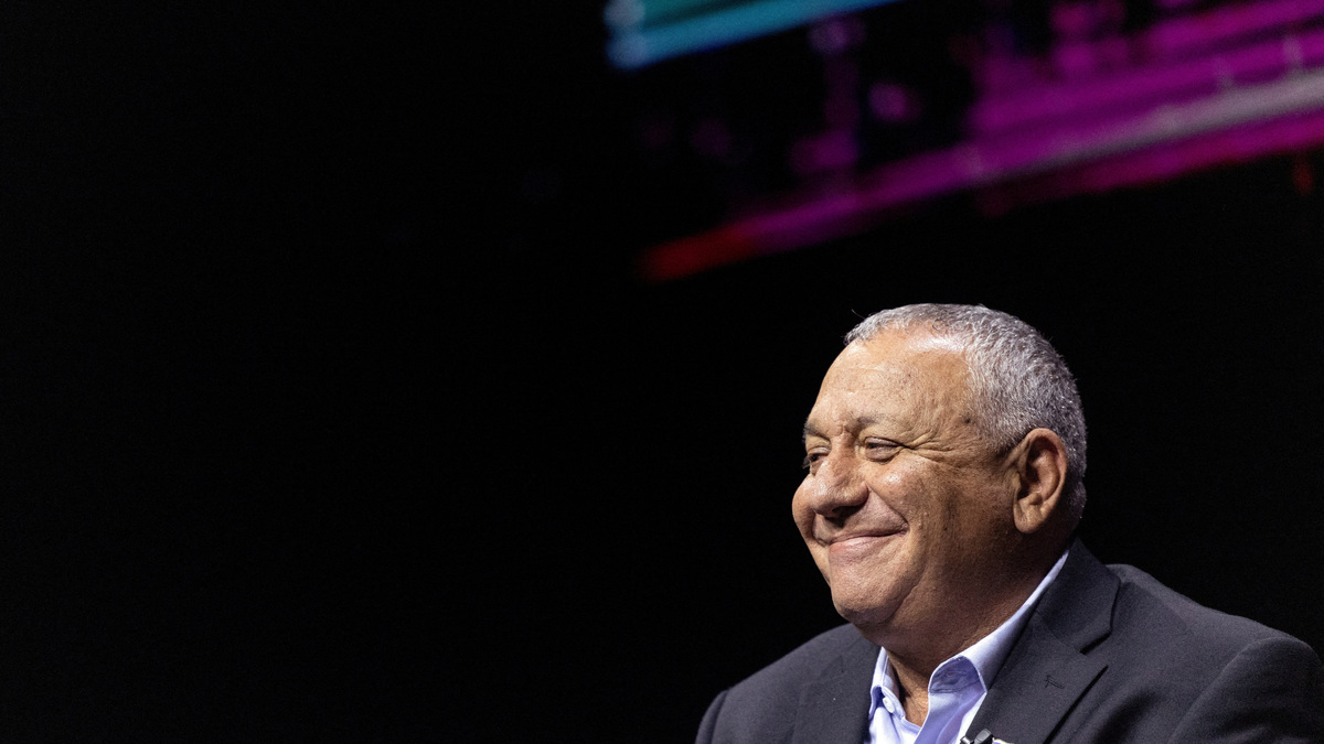 FILE PHOTO: Former Israeli military chief Gadi Eisenkot, who is running for prime minister in the next Israeli elections, participates in a session at MUNI EXPO, a municipal conference, in Tel Aviv, Israel June 24, 2026. REUTERS/Nir Elias/File Photo