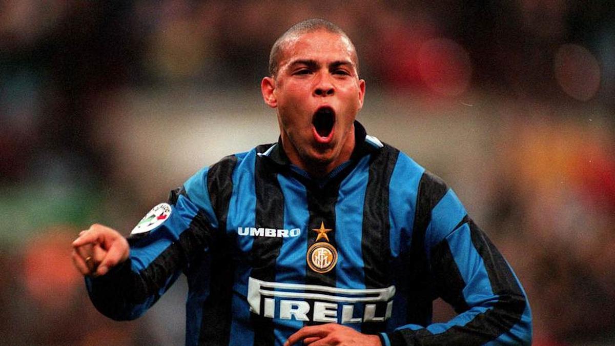 Ronaldo Nazario was the OG Ronaldo. | Getty/Claudio Villa Archive 