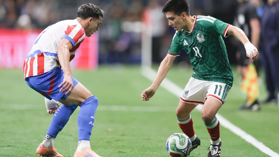 ¿Gilberto Mora sufre pubalgia porque aún no termina de madurar? 