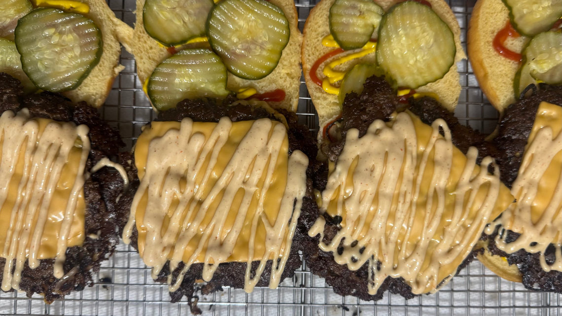 East Naples getting new burger restaurant this fall 