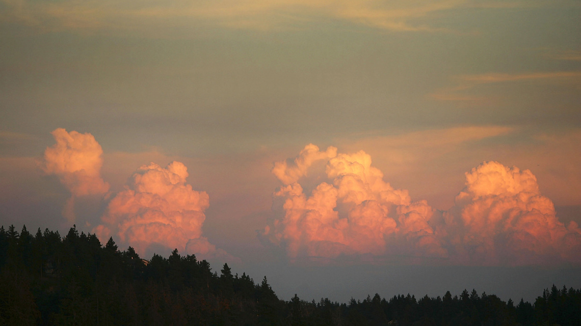 California will see its first monsoon storms of the season, raising fire concerns 
